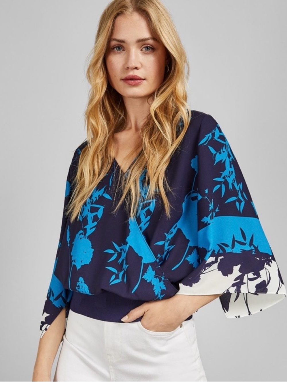 Ted Baker Margiel Kimono Sleeve Blue Floral Top Size 6